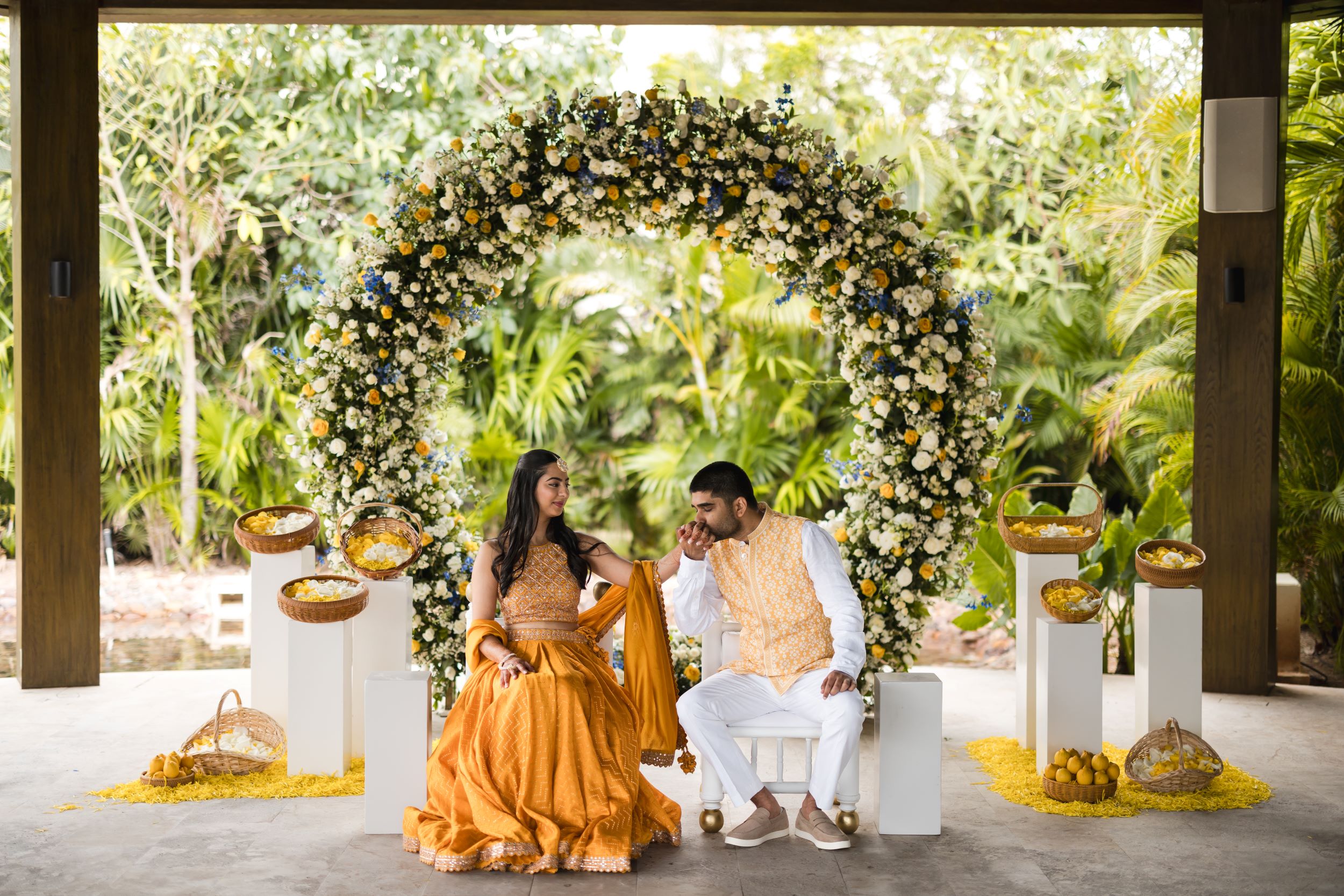 Luxury wedding decor by MalaEvents at Moon Palace Riviera Maya Cancun Captured by P. Taufiq Photography2