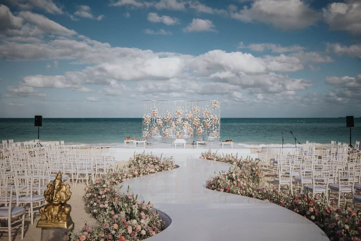 Indian Wedding TRS Coral Hotel Cancun Mandap P.Taufiq 2