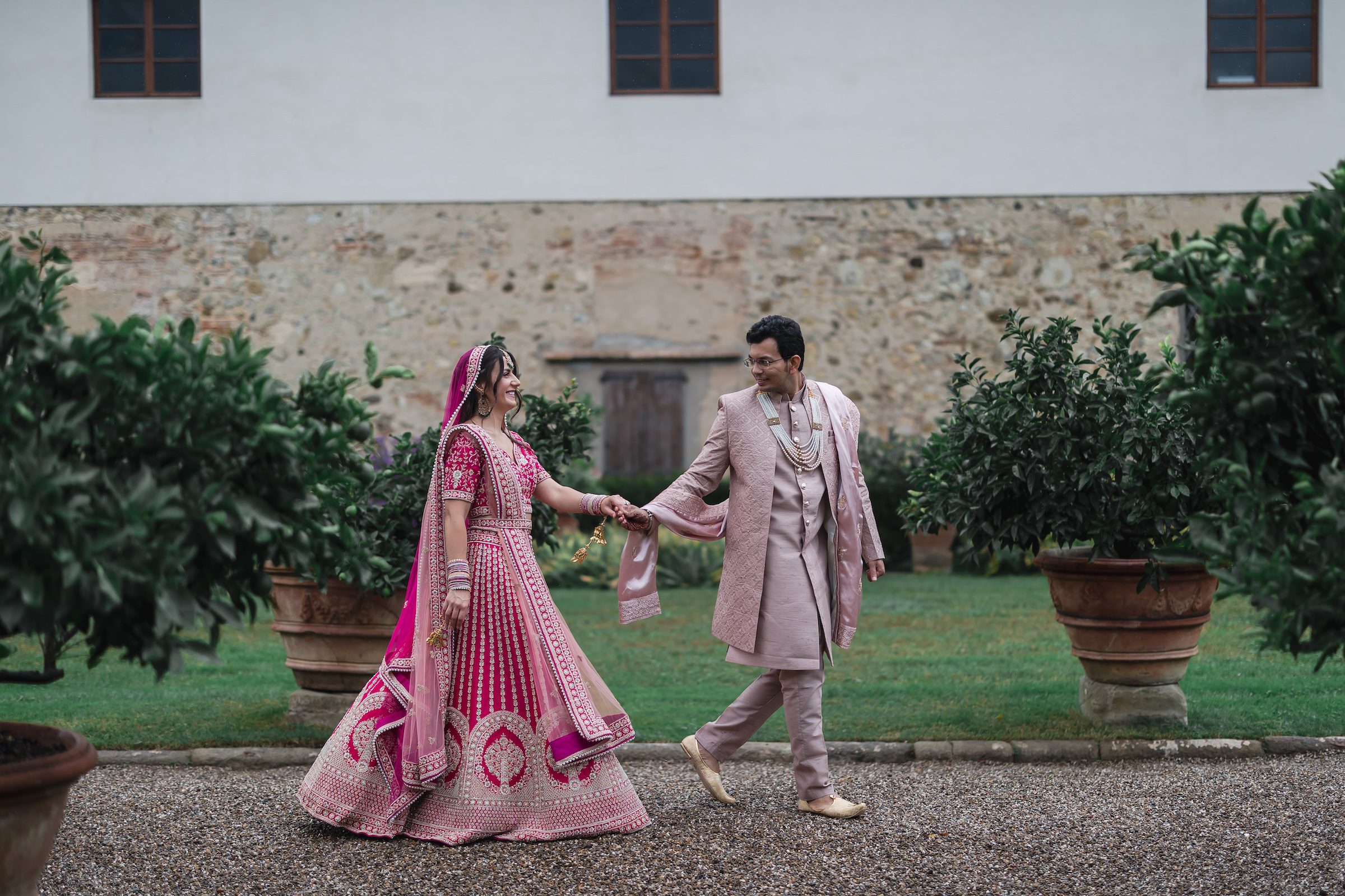 Indian Wedding Villa Pazzi al Parugiano Matrimoni ed Eventi Couple Potrait P.taufiq