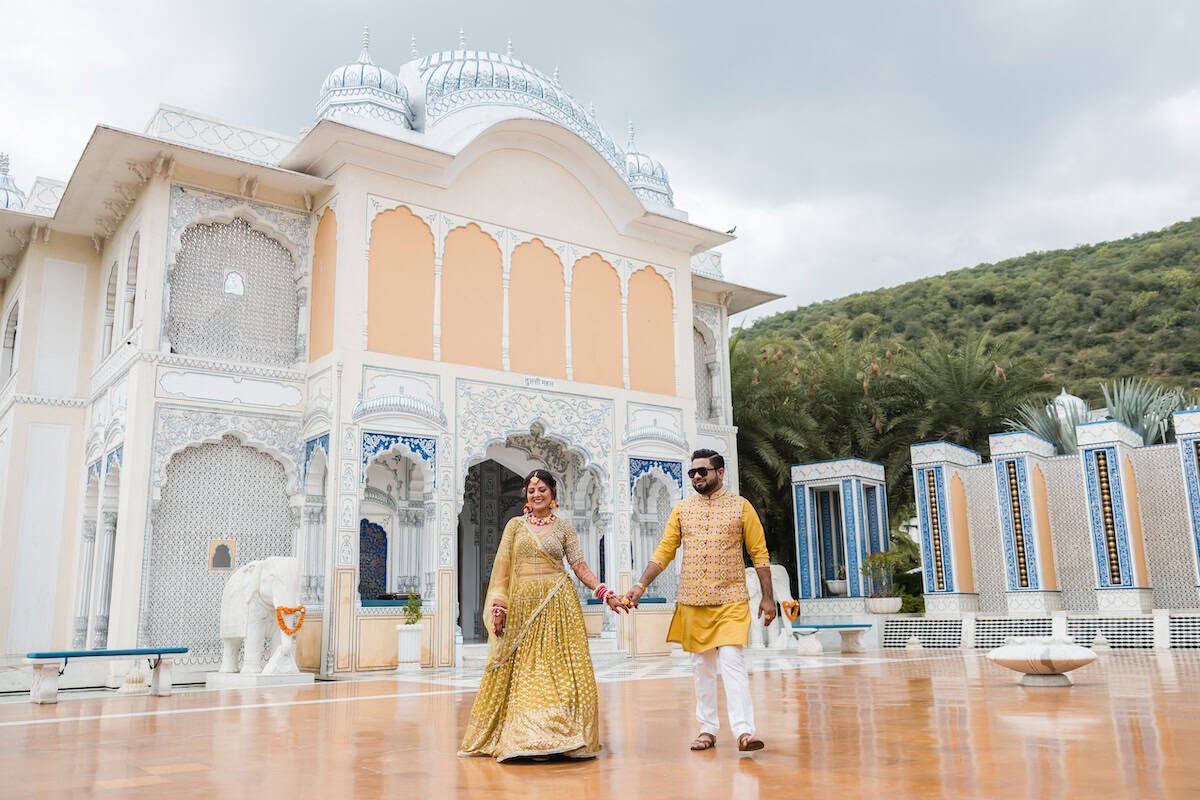 Luxury Indian Wedding The Leela Palace Jaipur Couple Entry P.taufiq