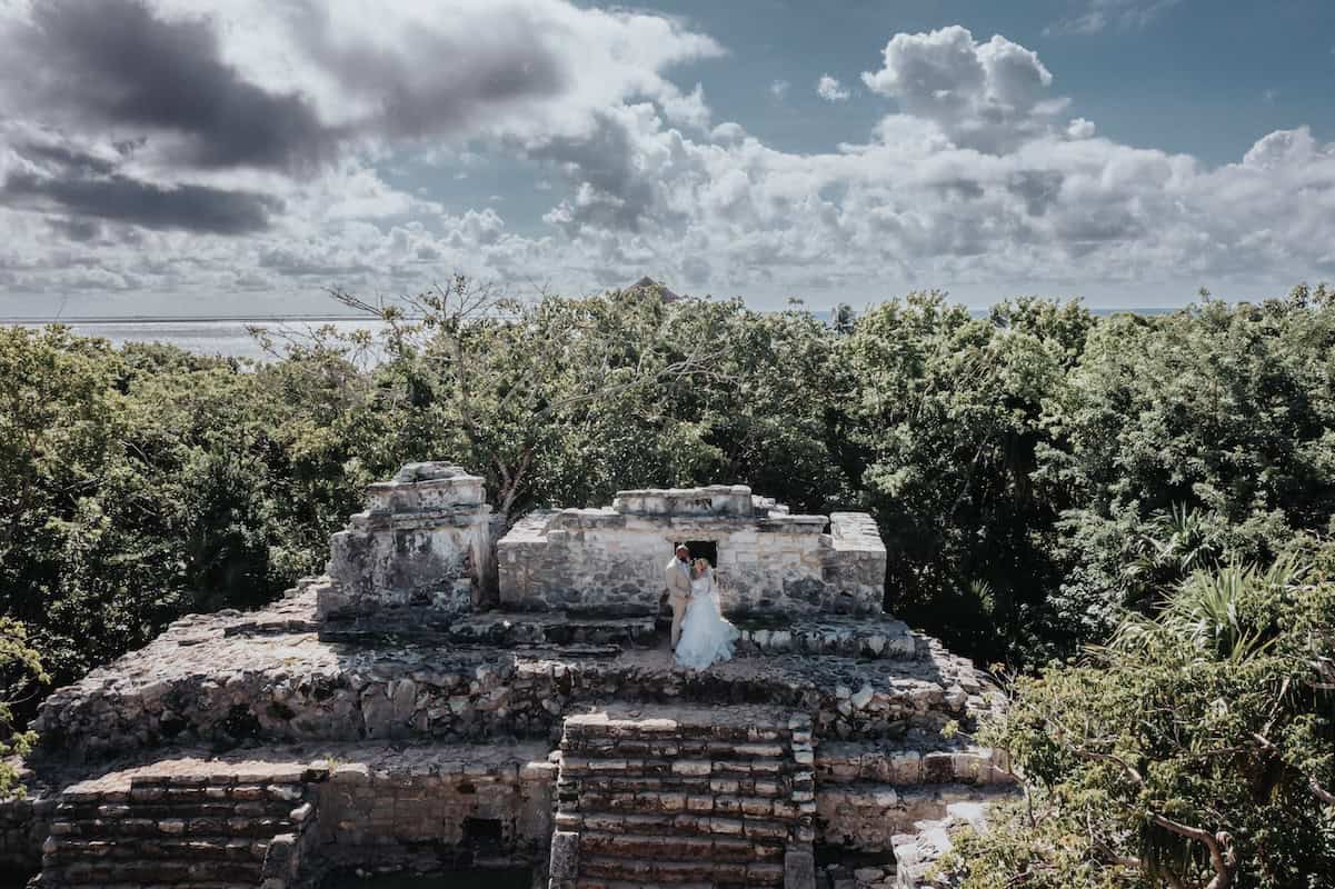 Luxury Wedding at La Casa de la Playa P.Taufiq 2