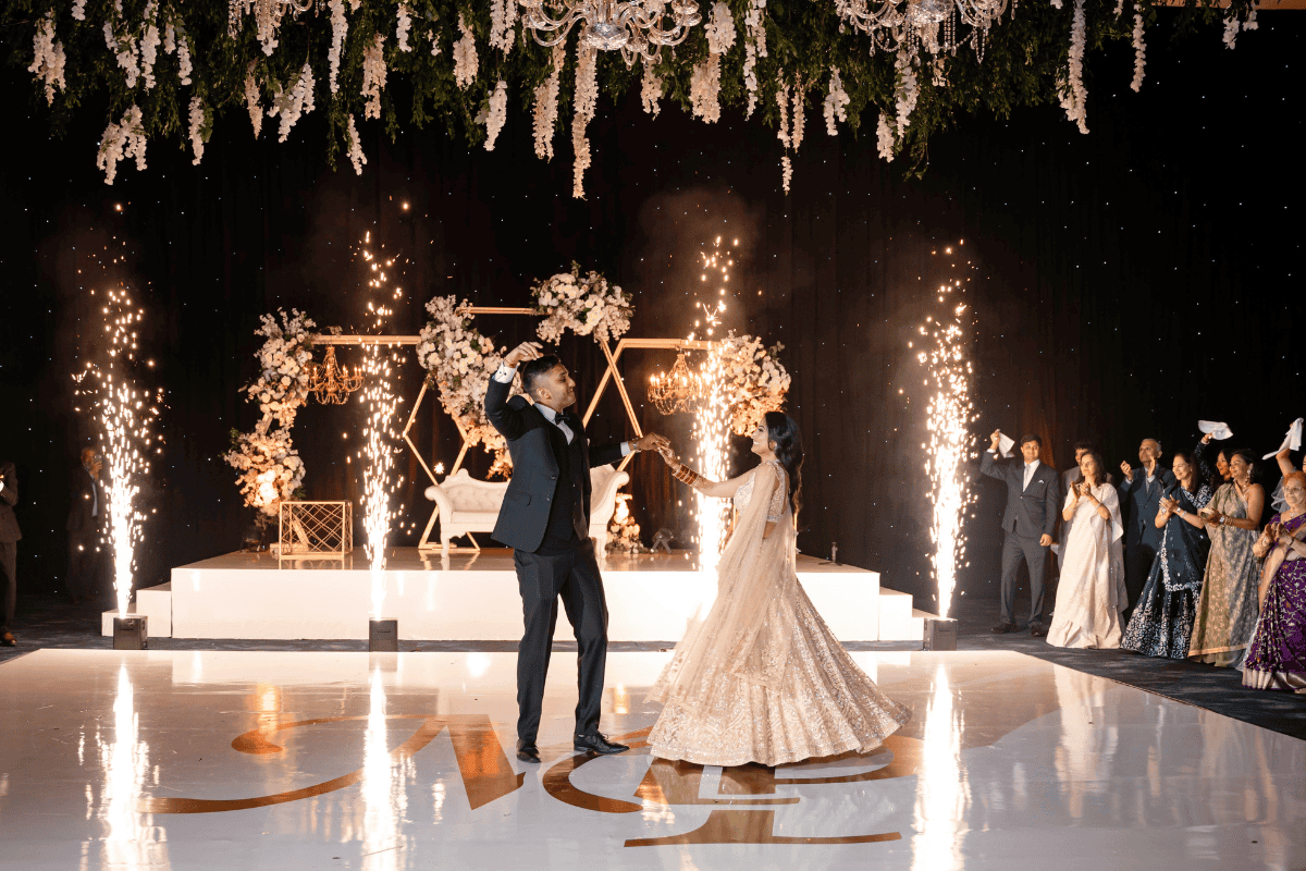 candid couple yaadein events ptaufiq photography.jpg