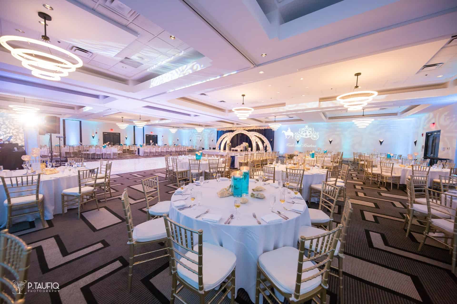 photographer indian wedding boston massachusetts event venue hilton boston woburn0014