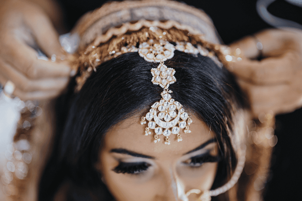 ptaufiq indian wedding como castello del nero florence italy getting ready 2