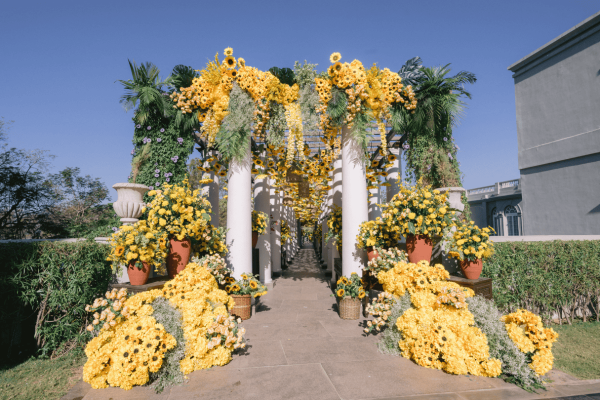 ptaufiqphotography eventsbyvaishali haldi decor