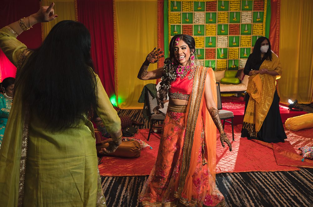 Indian Wedding Boston Mehndi Grand Hyatt Denver Downtown Wedding 5