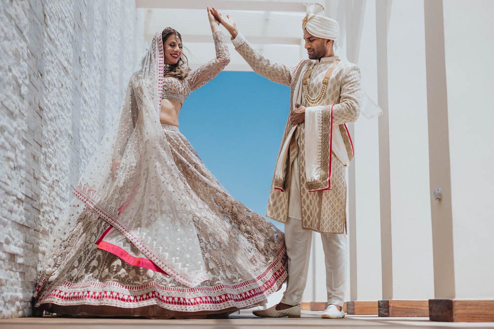 Indian Wedding First Look Garza Blanca Cancun 8