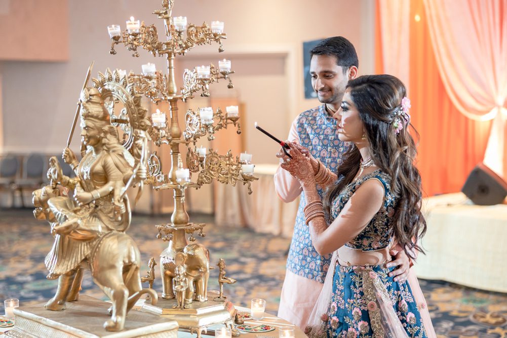 Indian Wedding Garba Double Tree Esplanade Lakes7