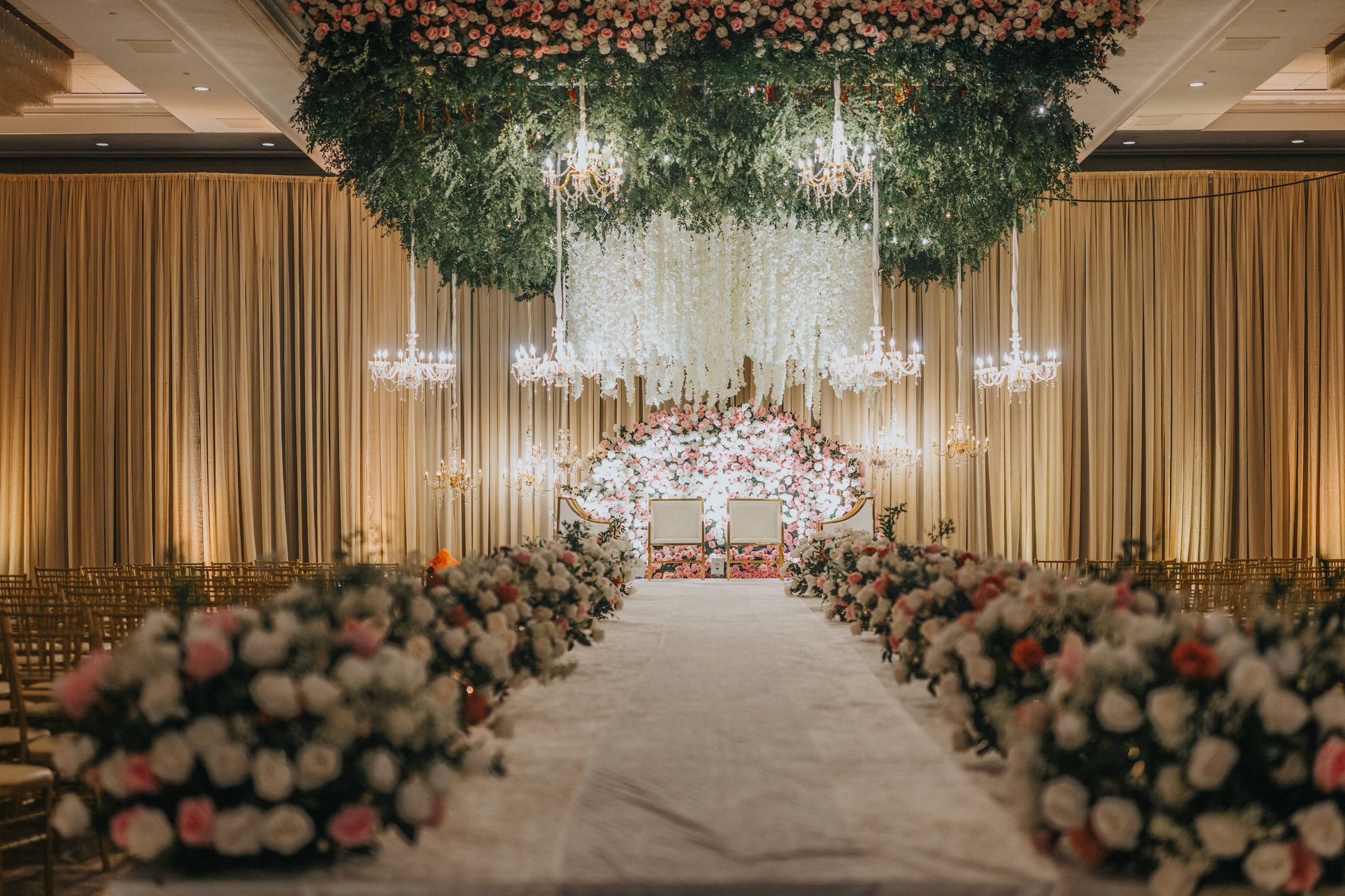 Indian Wedding Hilton Columbus at Easton Mandap decor P.Taufiq