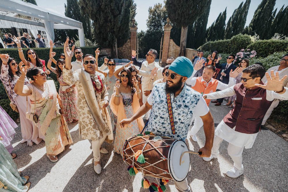 Indian Wedding Photography Baraat Boston Ptaufiq Como Castello Del Nero 6