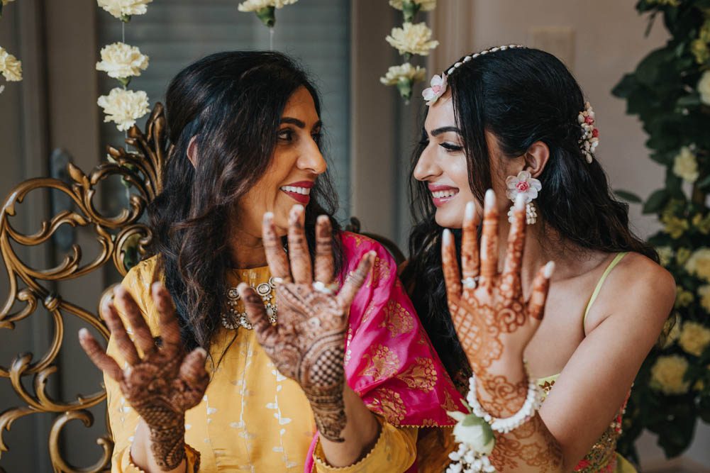Indian Wedding Photography Mehndi Boston Ptaufiq Chicago Marriott Southwest at Burr Ridge 8