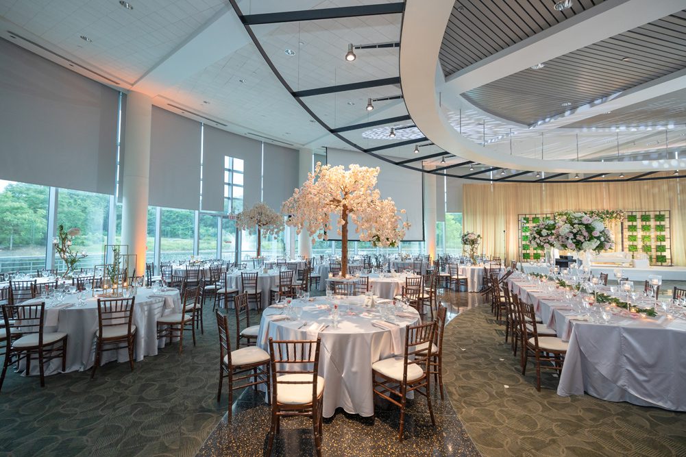 Indian Wedding Reception Double Tree Esplanade Lakes6