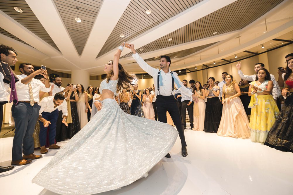 Indian Wedding Reception Double Tree Esplanade Lakes8
