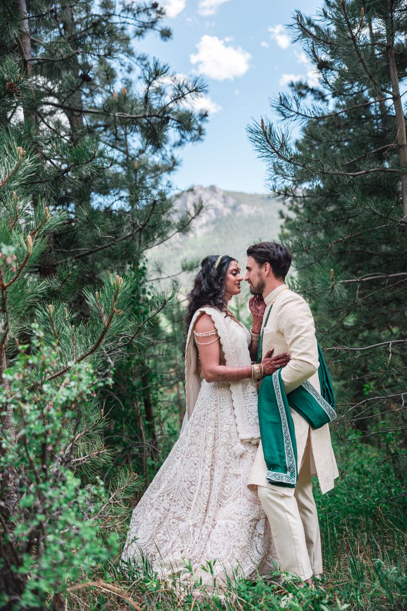 ptaufiq Indian wedding Della Terra Mountain Chateau Colorado first look 7