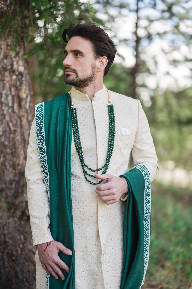 ptaufiq Indian wedding Della Terra Mountain Chateau Colorado preparation 3