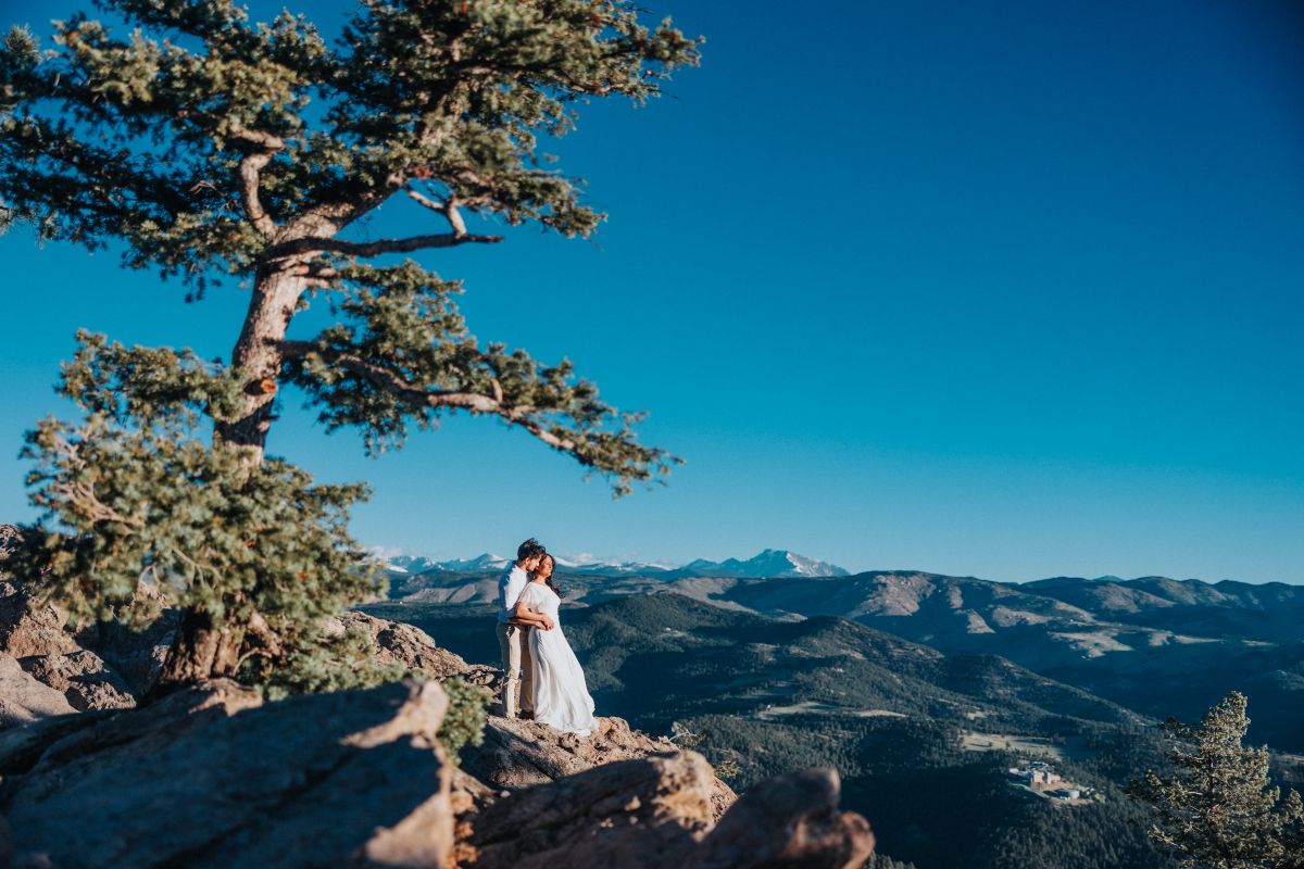 ptaufiq Indian wedding Della Terra Mountain Chateau Colorado prewedding 4