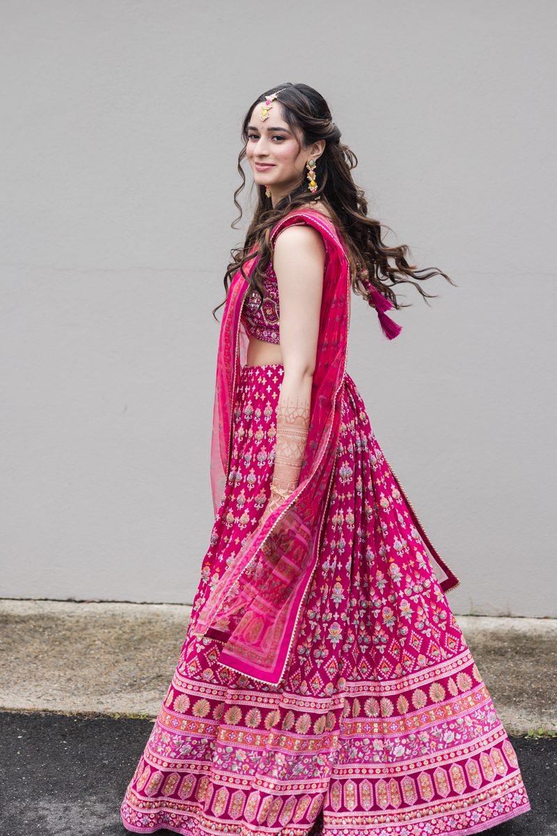 ptaufiq Indian wedding Shadowbrook at Shrewsbury New Jersey Mehendi 7