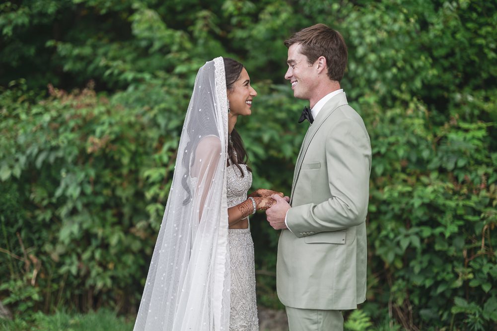 ptaufiq Indian wedding The Hermitage Inn Vermont First Look 4