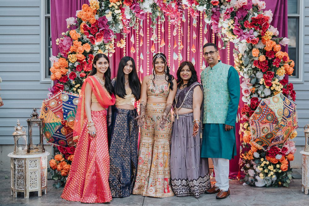 ptaufiq indian wedding Norfolk Waterside Marriot Mehendi 1