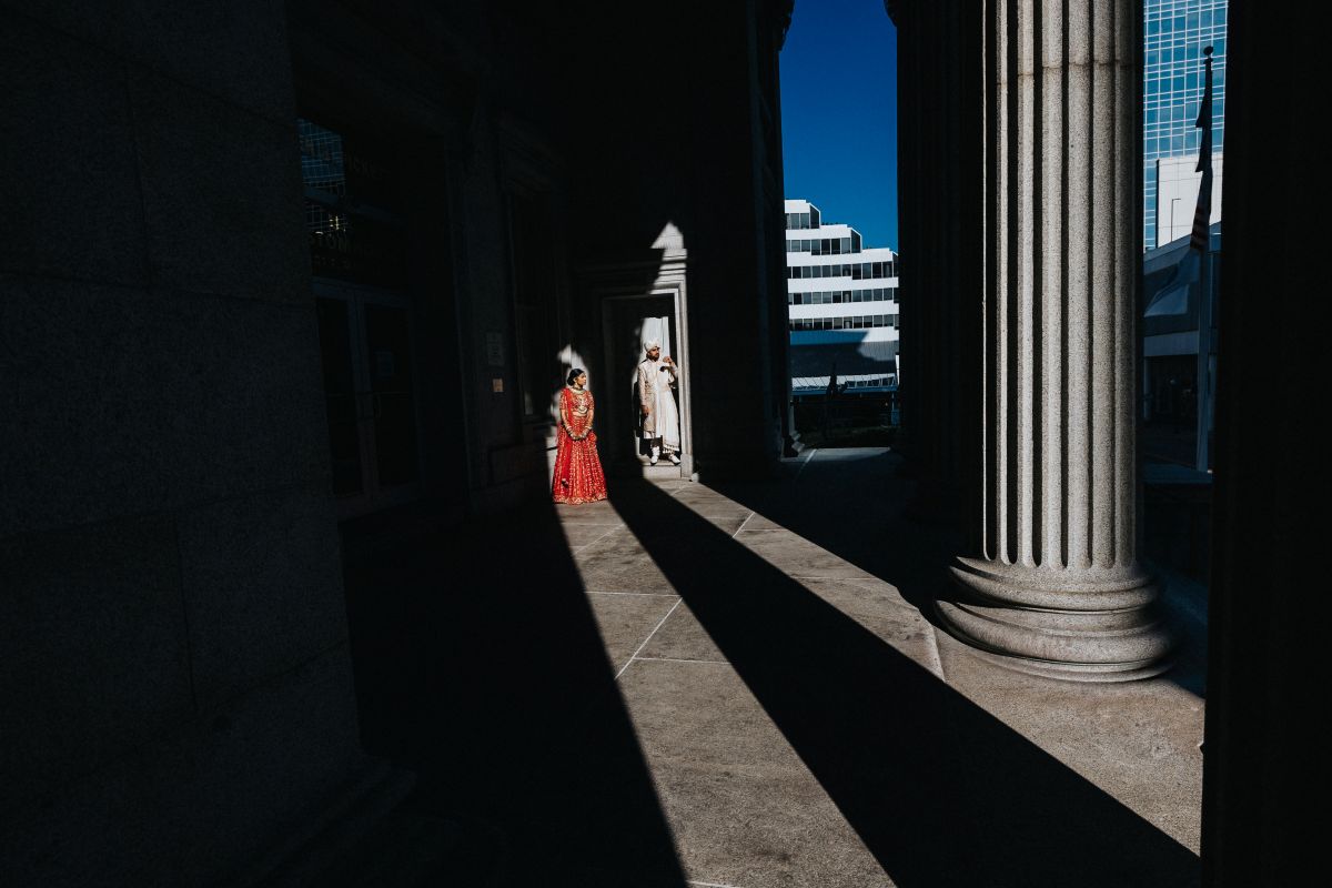 ptaufiq indian wedding Norfolk Waterside Marriot first look 6