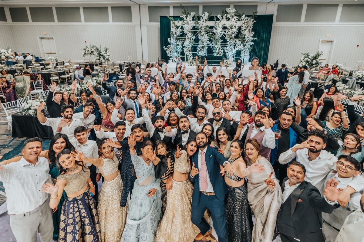 ptaufiq indian wedding Norfolk Waterside Marriot reception 7