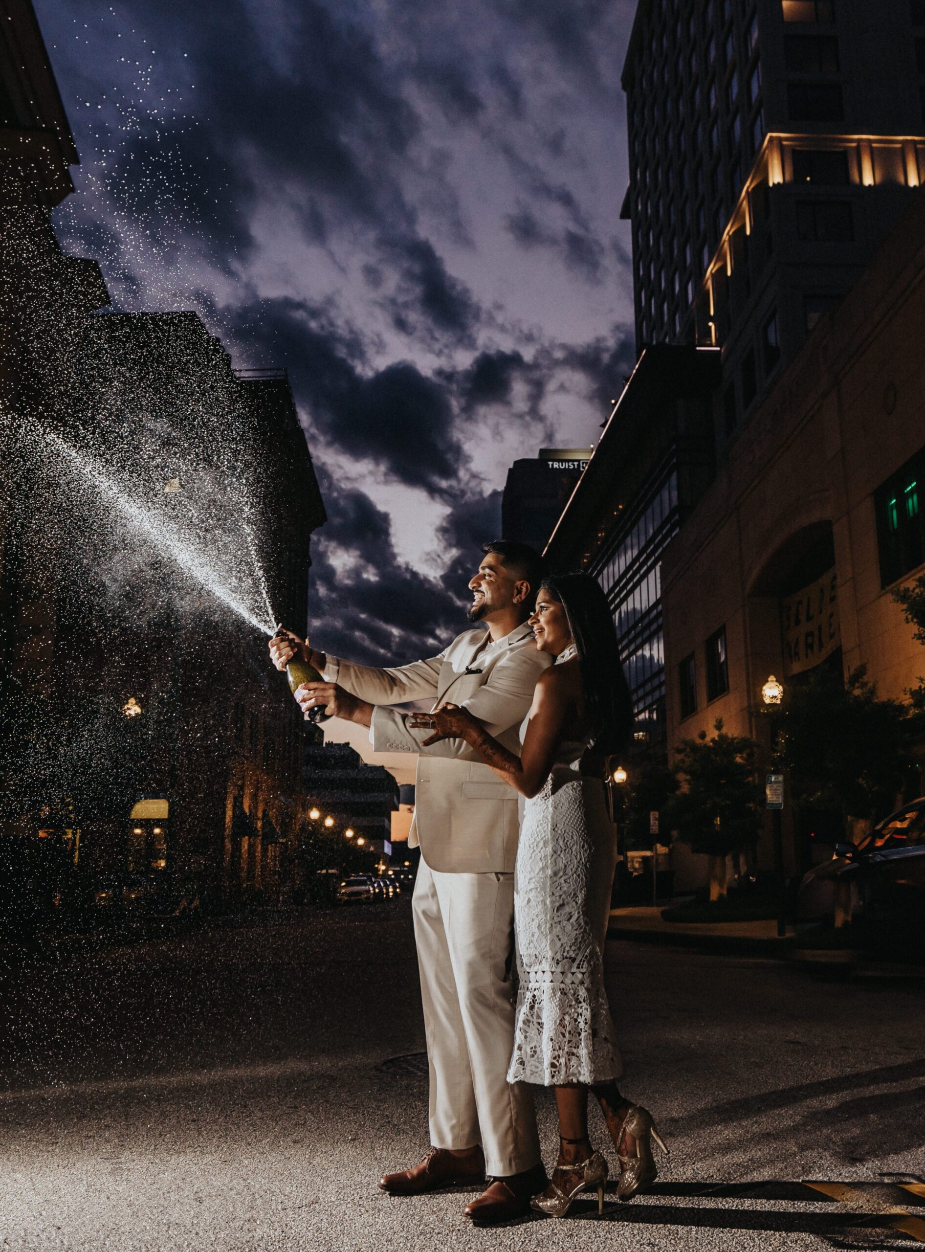 ptaufiq indian wedding Norfolk Waterside Marriot welcome dinner 6 scaled