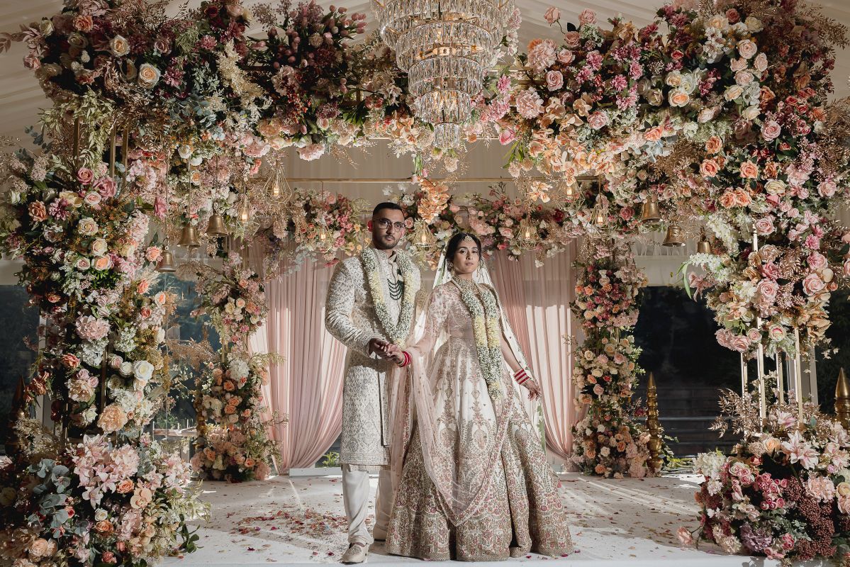 ptaufiq indian wedding pendley manor hotel london ceremony 3