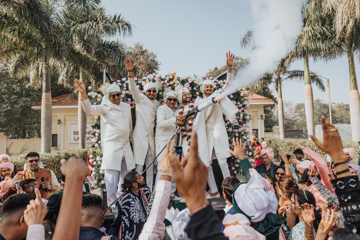 ptaufiq indian wedding rajkot India Baraat 6