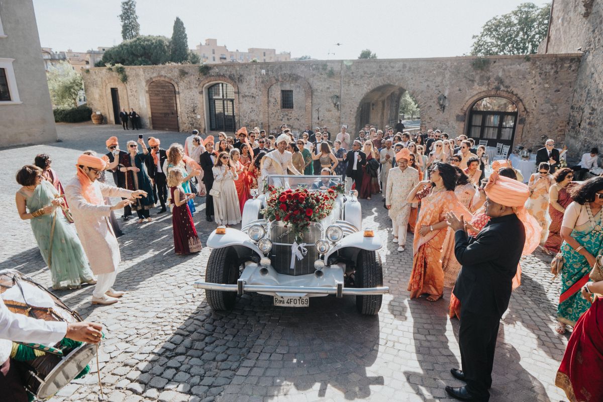 ptaufiq indian wedding rome italy destination baraat 5